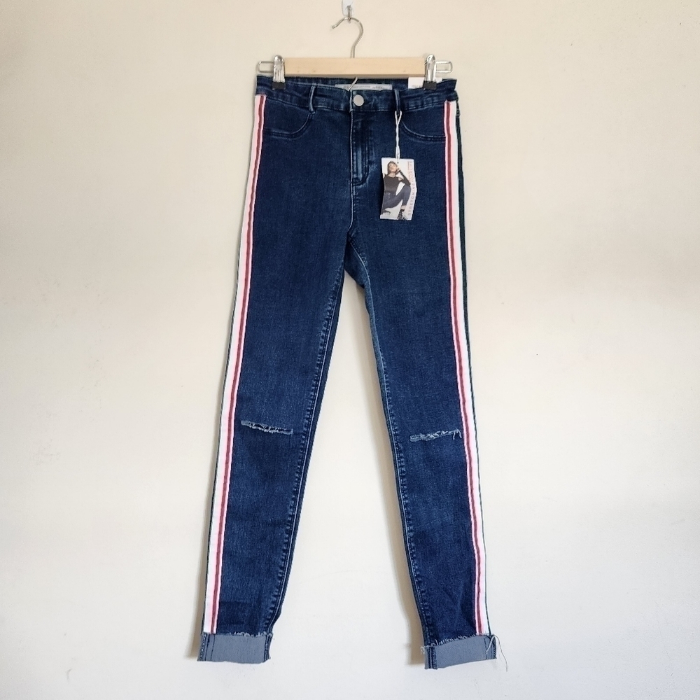 Zara High-Rise Racer Stripe Frayed Raw Hem Jeans size 6 NWT